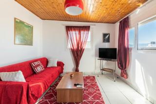 Sunny apartment with terrace - 0