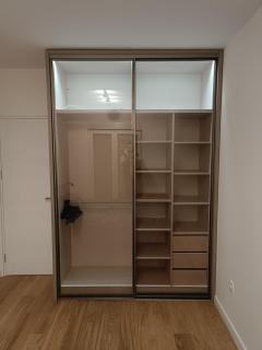 Gorgerous 2 Bed Apartment - 4