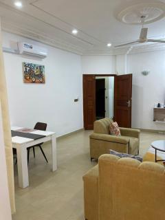 2 chambres salon climatisé à missèbo TTC électricité inclus - 9