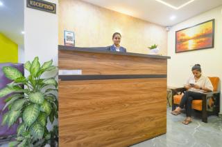 FabHotel Parijat - 8