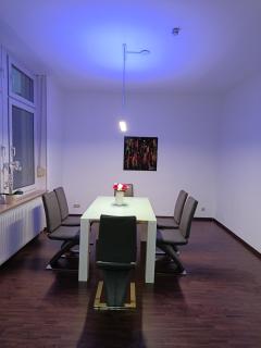 Modern apartment with balcony in a central location - 1