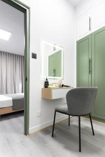 Modern 2 Bedroom Apartment in Central Kathmandu near Thamel & Airport 3 - 4