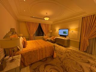 豪华房特价盲盒预定 - 0