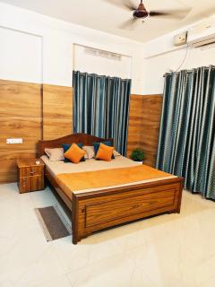 Harichandhanam Inn - Entire Flat, Ground Floor, 200m From East Nada Guruvayur - 8