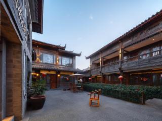 Lijiang Ancient Town Landscape Garden Hotel 山水爱斯花园酒店 - 4