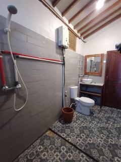 Breeze and Blossom Cottage Maguwo - 5