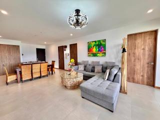 Luxury Ocean-View Penthouse in Selva Coral Jaco - 0