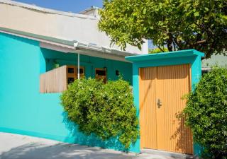 Exclusive Seaside 3-Bedroom Home - 3