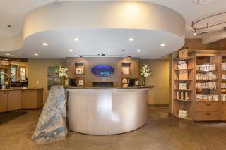 Tigh-Na-Mara Seaside Spa Resort - Parksville - 1