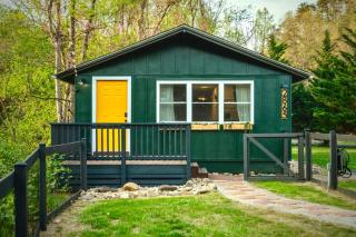 Trio Luxe Mountainside Oasis - 4