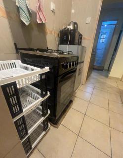 Sunnyside Apartment - 5