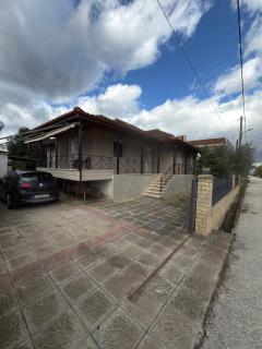 Άνετη Κατοικία για Απόδραση στη Λίμνη Πλαστήρα - 9