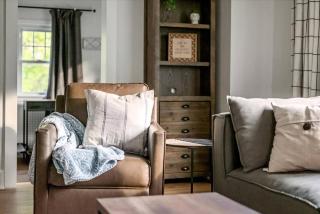 Spacious & Fun Family Oasis, Games, Hot Tub, View - 3