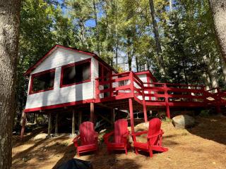 Getogether Pines Lakeside Cabin Resort - 5
