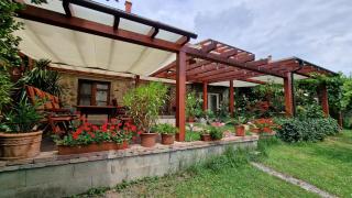 Virág Apartmanház - 0