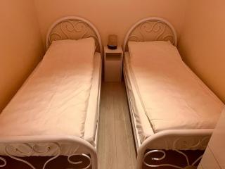 Next to Cevahir Shopping Mall Perfect location comfortable luxury apartment - 9