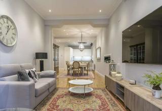 Amplio y Confortable en el Casco Viejo con Parking Privado - 7