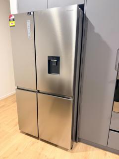 Brand New Galaxy Homes - Luxury Racecourse Stay - 5