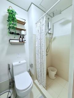 Casa Olivia - SMDC Studio with Balcony Back of SM City IloIlo - 7