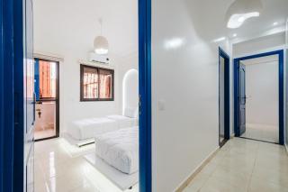 Cozy Mykonos 2BR Apartment - 7