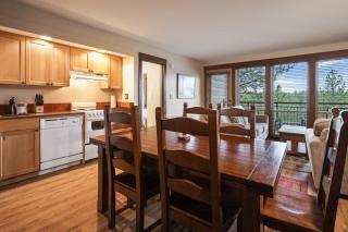 Seventh Mountain 1123 - 4