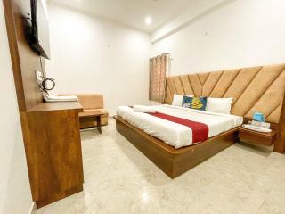 The Chintpurni Hotel - 9