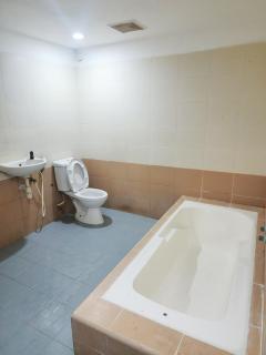 Neomi Guesthouse Malang - 3