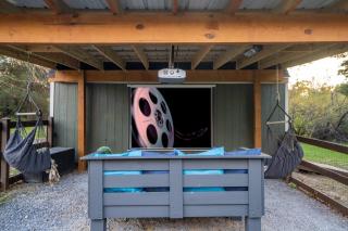 ShenandoahEscape~HotTub~OutdoorCinema~DogFriendly - 8