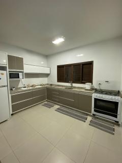 Casa agradável com churrasqueira e área externa - 5