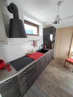 Casa Rosa nel borgo di Linzanico - 3