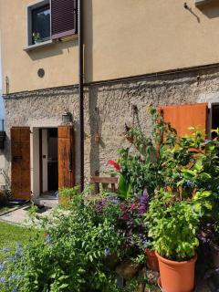 Casa Rosa nel borgo di Linzanico - 2