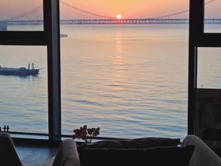 Beachfront view # Sunrise # Photo restaurant # Beam project # - 9