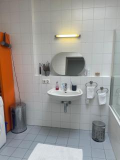 Traumhaus mit Whirlpool, Fitness, Kamin, in toller Lage - 6