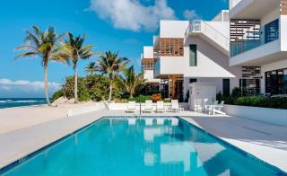 Silver Reef 1 Luxury 2BR Beachfront Retreat with Pool - 9