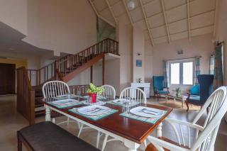 Yellow Tulip Luxury Villa by LexStays - Coonoor - 2