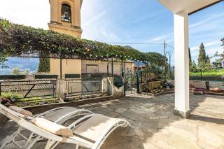 The Lantern Lake View Apartment - 8