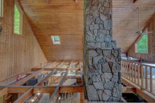 Hidden Creek Cabin - 4