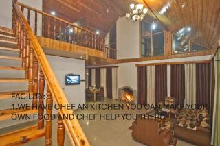 THE CEDAR VILLA AND APARTMENT,Bonefire,Cook,Helper,Kitchen,Lawn,Parking,5 min Drive Mall road - 9