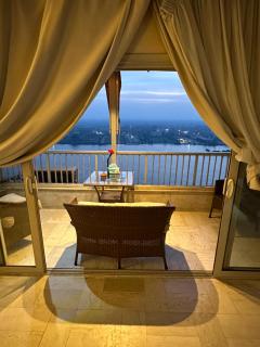 شقة فاخرة بإطلالة مباشرة على النيل الدور 23 Luxury Nile View Apartment 23rd Floor - 4