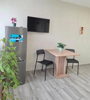 Modern Living Apartment Hotel - 1