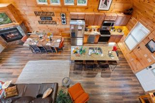 The Lookout Pair by Ghosal Luxury Lodging - 2