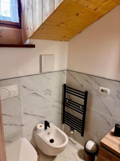 Experience - Suite - 4