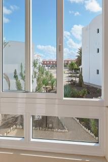 Mar Airport-Park by Babiniliving - 1