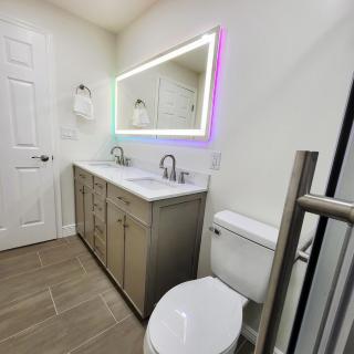 Waterfront Villa with Gameroom and Theater room - 8