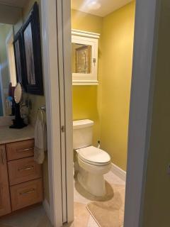 Luxurious & spacious oceanfront condo - 4