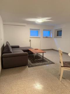 MainZeit Albertshofen 2 Zimmerwohnung Parkplatz - 3