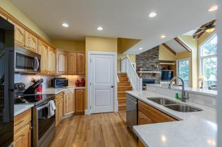 Echota Ridge Boulders - 3