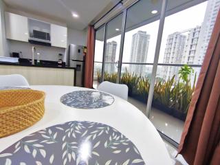 Apartamento moderno 2BD 2BA con terraza, Cerca del Mar y Centro 6 - 3