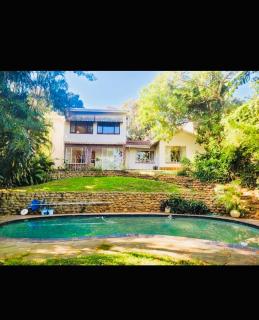 LaPoch Guesthouse - 0