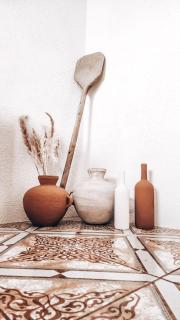 Updated Designer Bungalow - 1